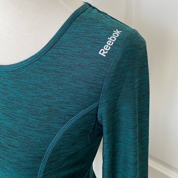 Long Sleeve Workout Shirt - Picture 3 of 7